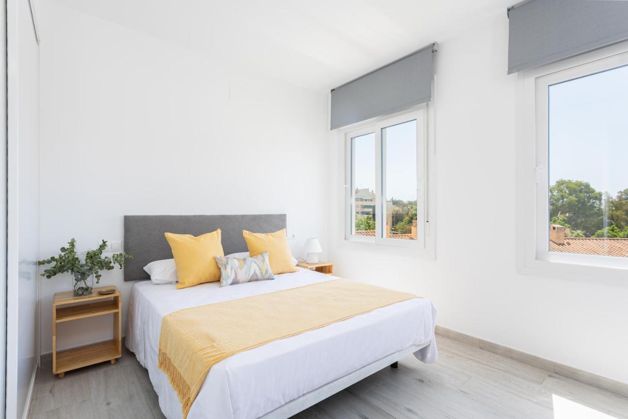 Apartamentos La Pelusa مالقة المظهر الخارجي الصورة